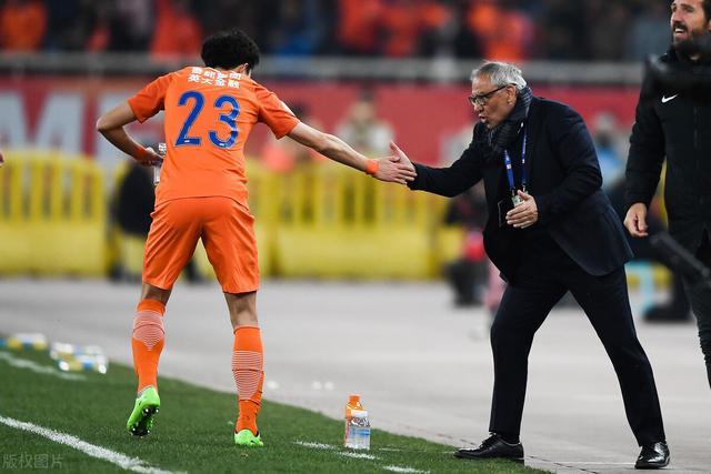 关于丹佛掘金内部会议纪要流出——清晨刷新队史纪录,亚冠使命明确,球队文化再被提及的信息 关于丹佛掘金内部会议纪要流出——清晨刷新队史纪录,亚冠使命明确,球队文化再被提及的信息