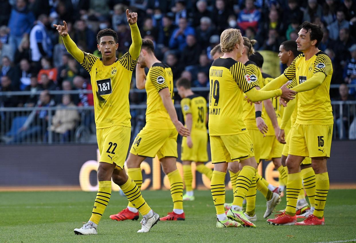 包含意甲倒计时，多特蒙德关键时刻临场应变，细节引发关注，质疑声仍在，球队文化再被提及的词条